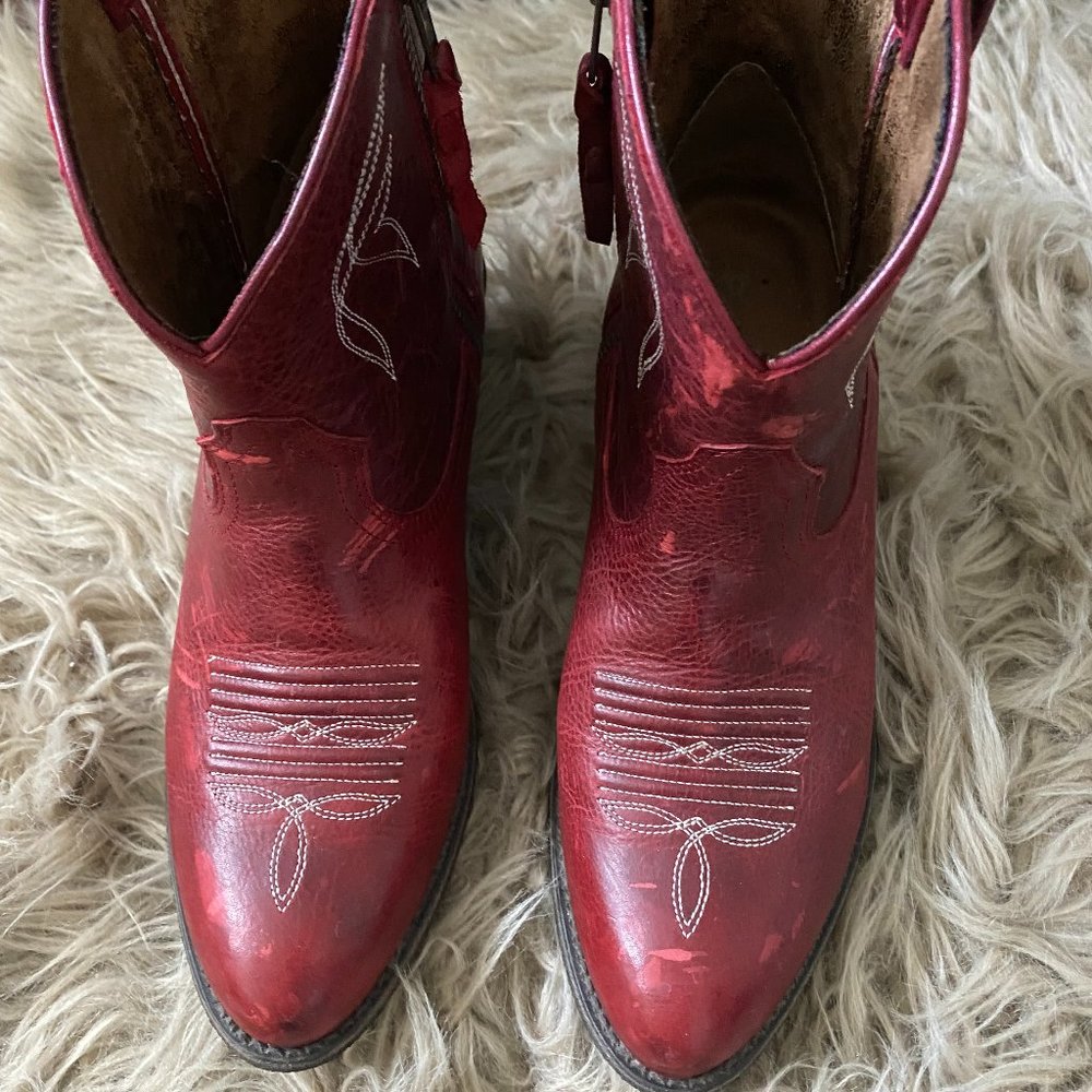 Ariat Red Leather Women's Boots Size 7